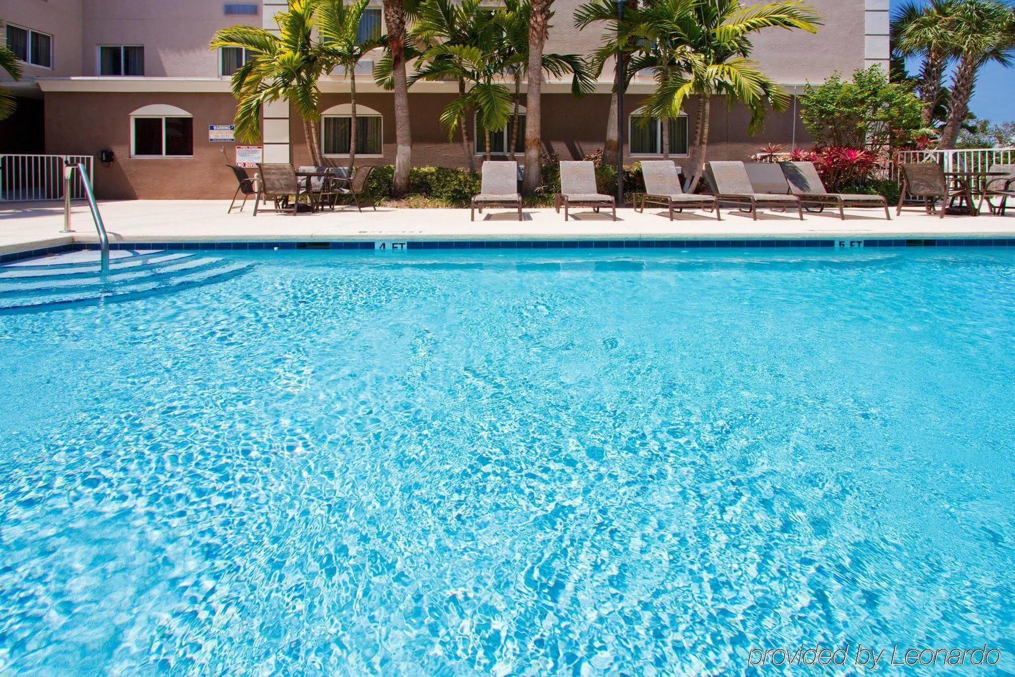 Express West Palm Metrocentre By Ihg Locanda 3*